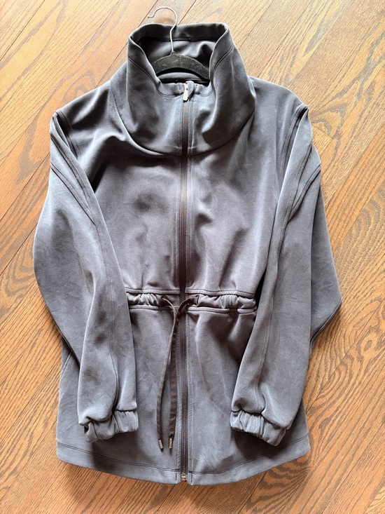 lululemon athletica Sweaters - Lululemon sweater size 6